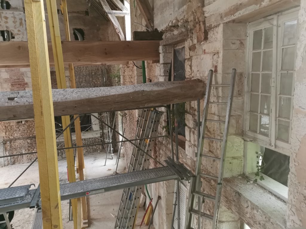 Charpente travaux - Couverture Lubin